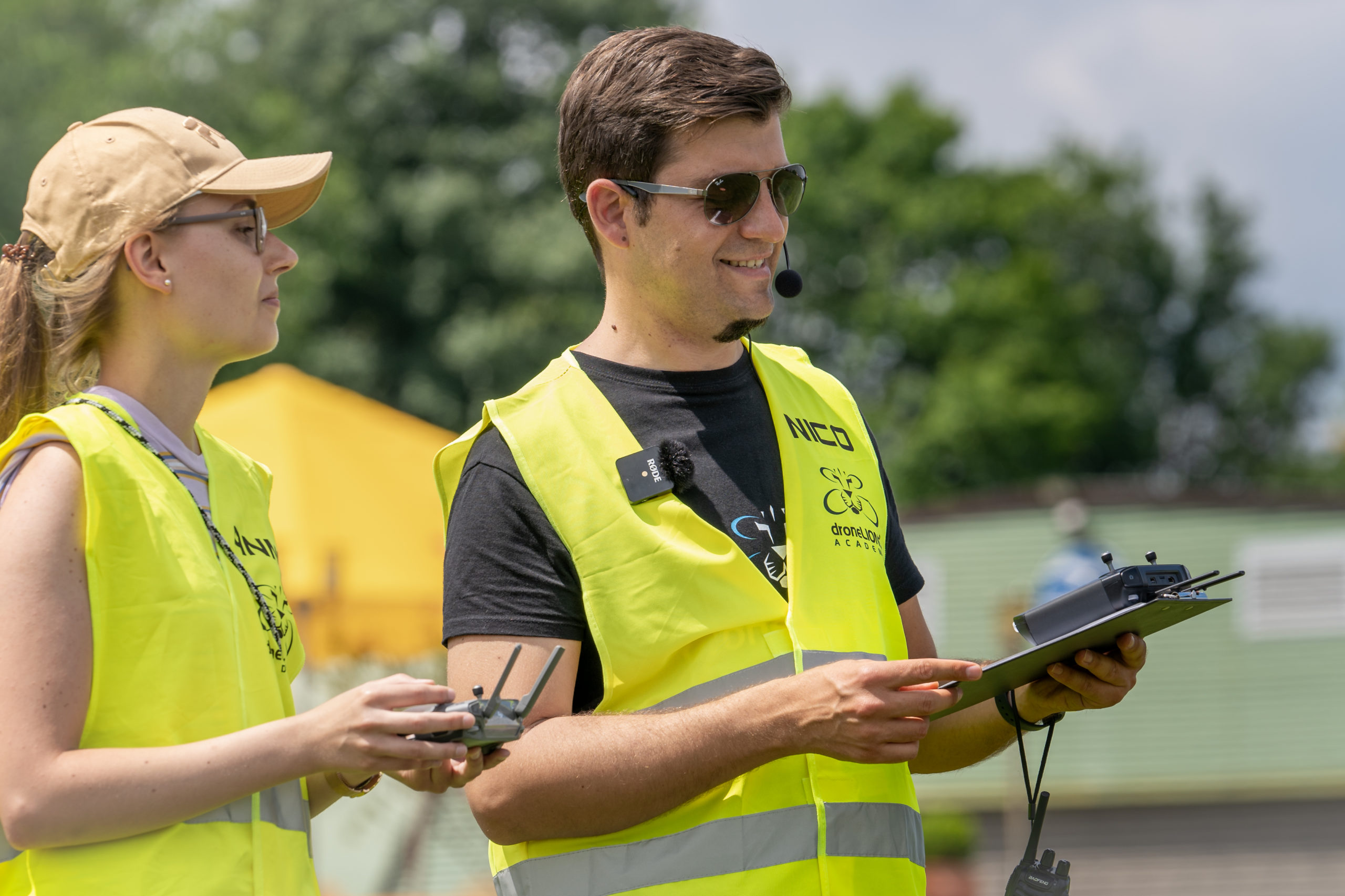 Singen - Online-Kurs mit Prüfung zum EU-Fernpilotenzeugnis A2 und Fernpraxis